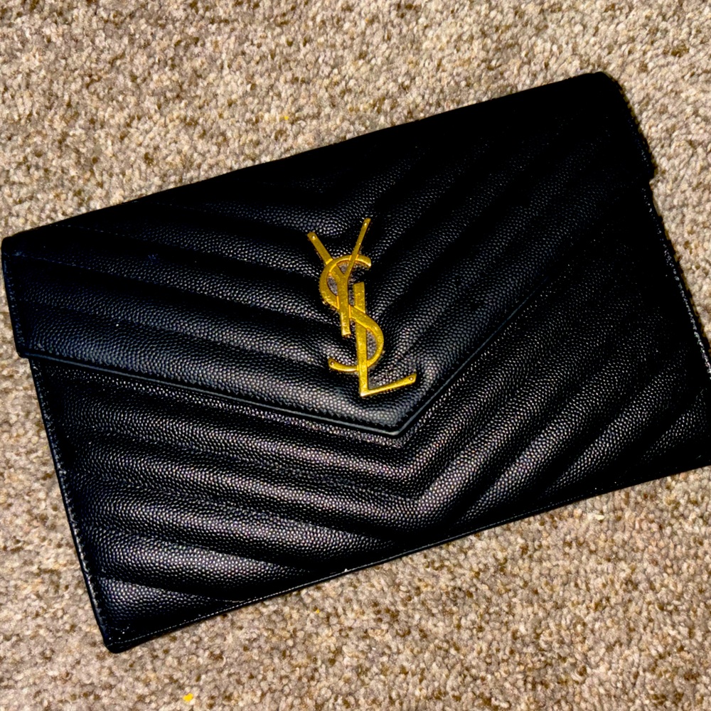 SAINT LAURENT- Cassandra Chain Matelasse